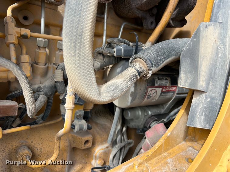 image for item EJ2851 2011 John Deere  310SJ backhoe