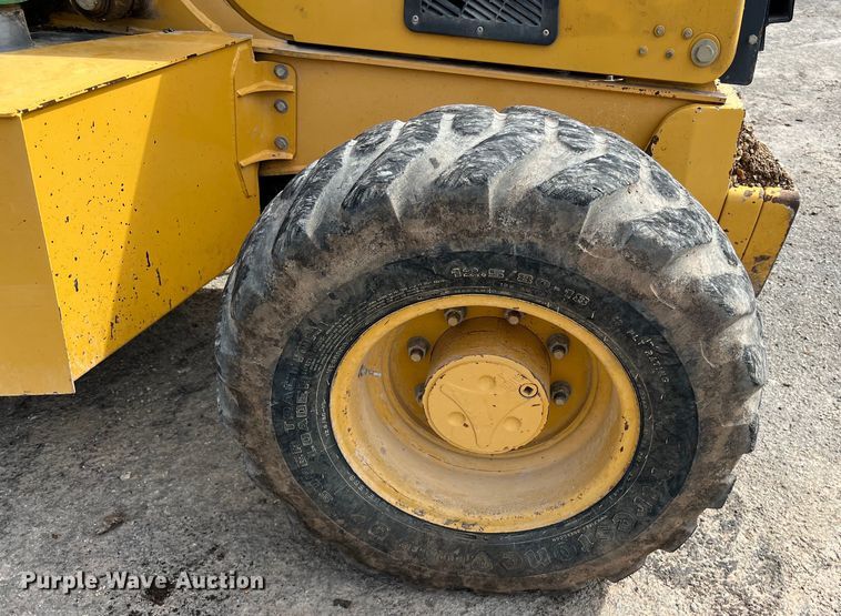 image for item EJ2851 2011 John Deere  310SJ backhoe