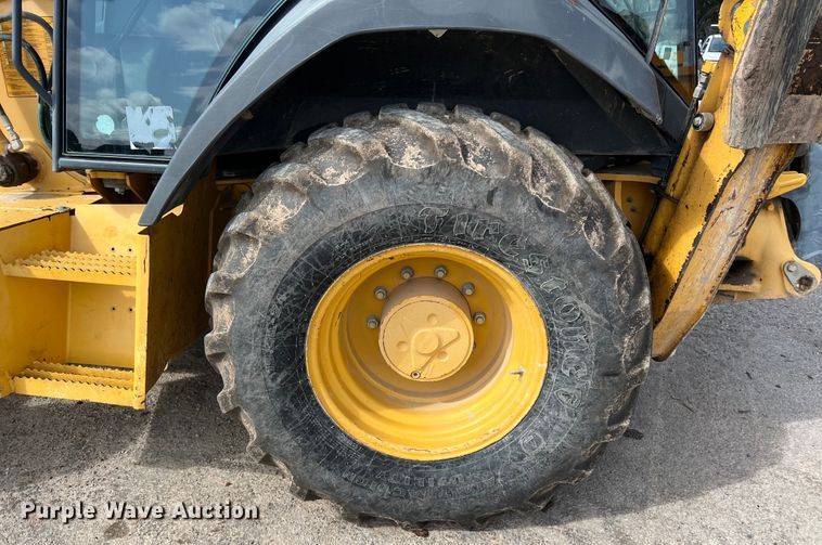 image for item EJ2851 2011 John Deere  310SJ backhoe