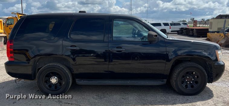 image for item EJ2852 2010 Chevrolet  Tahoe SUV