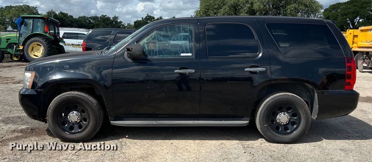 image for item EJ2852 2010 Chevrolet  Tahoe SUV