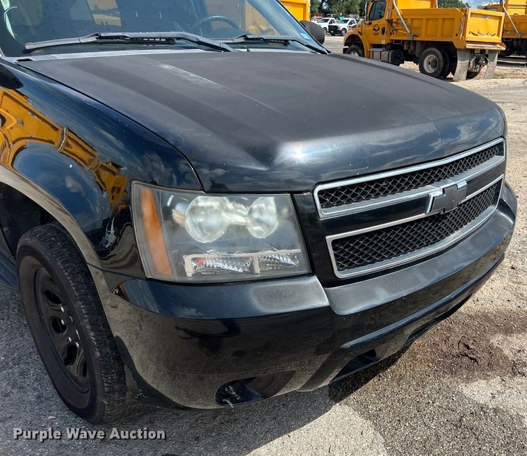 image for item EJ2852 2010 Chevrolet  Tahoe SUV