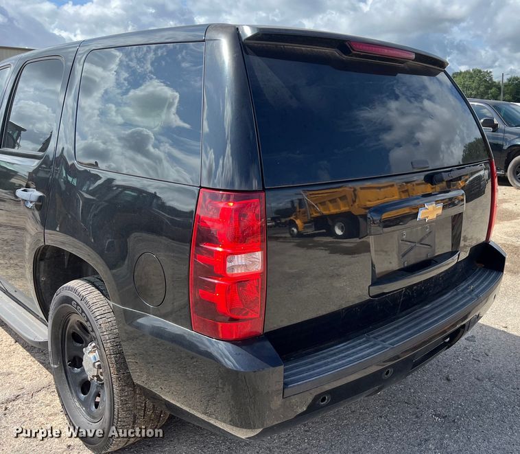 image for item EJ2852 2010 Chevrolet  Tahoe SUV