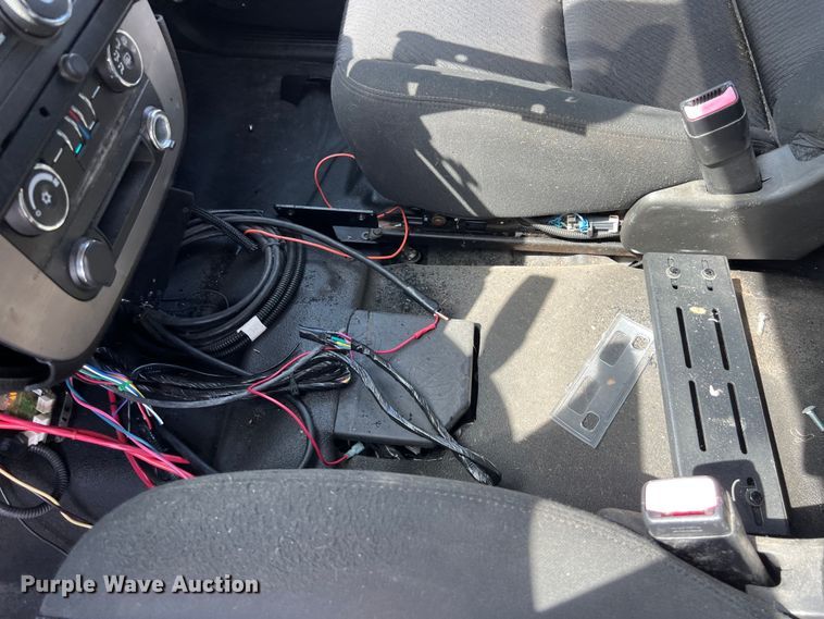 image for item EJ2852 2010 Chevrolet  Tahoe SUV