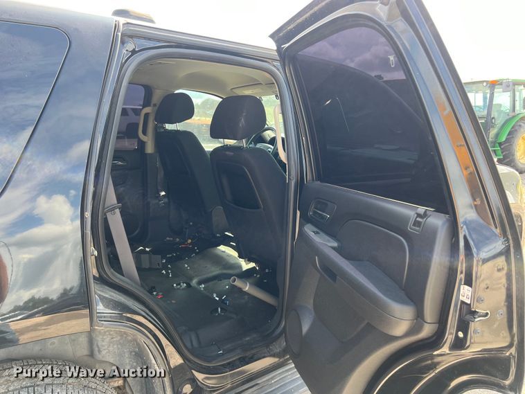 image for item EJ2852 2010 Chevrolet  Tahoe SUV