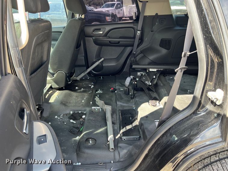 image for item EJ2852 2010 Chevrolet  Tahoe SUV