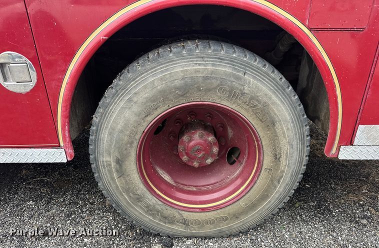 image for item EJ4436 1977 American LaFrance  pumper fire truck