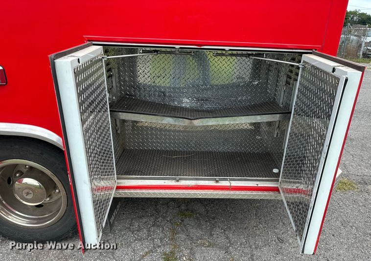 image for item EJ4452 2004 Freightliner  Business Class M2 ambulance