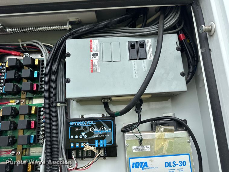 image for item EJ4452 2004 Freightliner  Business Class M2 ambulance