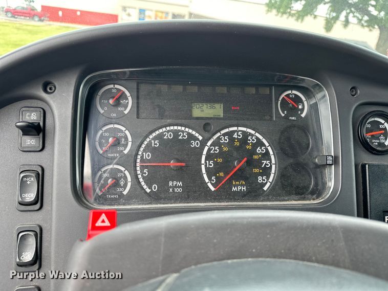 image for item EJ4452 2004 Freightliner  Business Class M2 ambulance