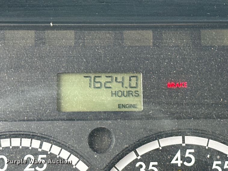 image for item EJ4452 2004 Freightliner  Business Class M2 ambulance