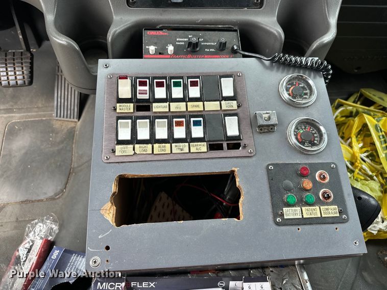 image for item EJ4452 2004 Freightliner  Business Class M2 ambulance