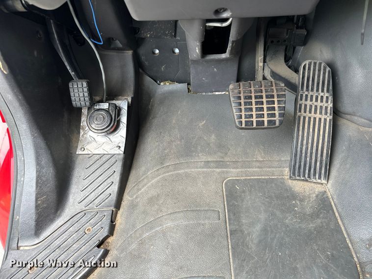 image for item EJ4452 2004 Freightliner  Business Class M2 ambulance