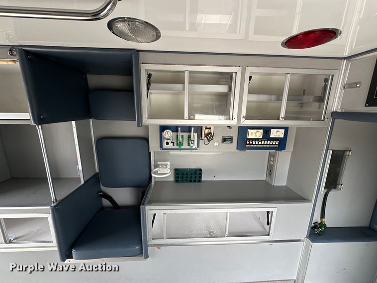 image for item EJ4452 2004 Freightliner  Business Class M2 ambulance