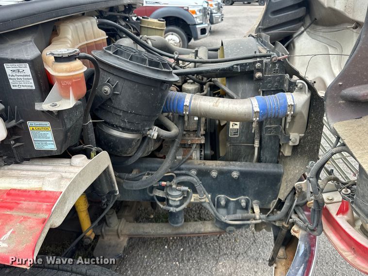 image for item EJ4452 2004 Freightliner  Business Class M2 ambulance