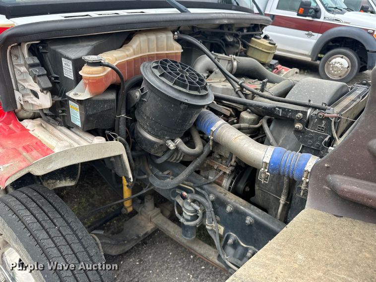 image for item EJ4452 2004 Freightliner  Business Class M2 ambulance