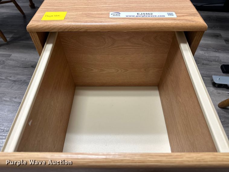 image for item EJ4462 Office furniture