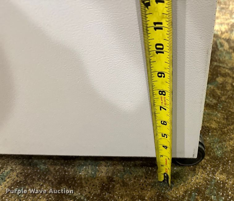 image for item EJ4463 Office furniture 