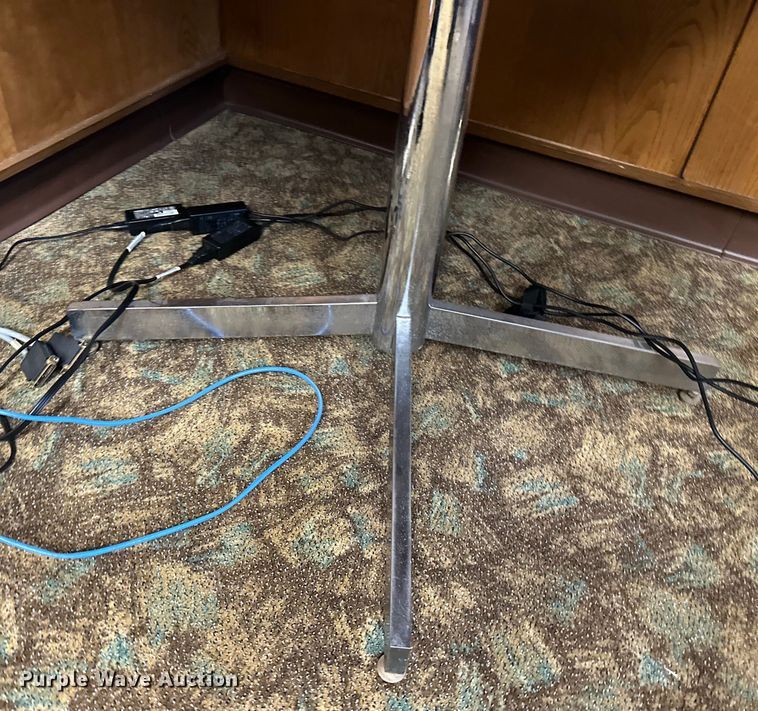 image for item EJ4463 Office furniture 