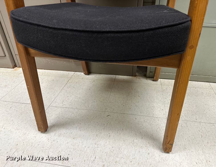 image for item EJ4463 Office furniture 