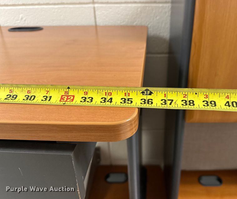 image for item EJ4463 Office furniture 