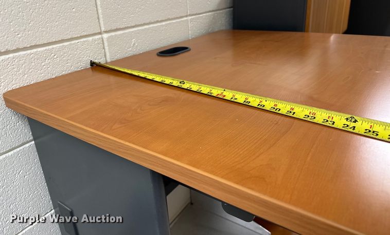 image for item EJ4463 Office furniture 