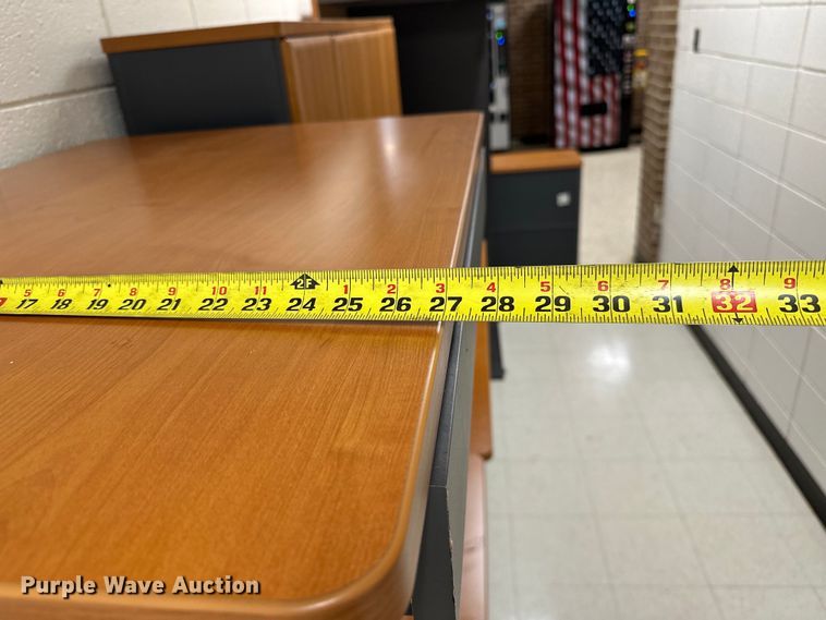 image for item EJ4463 Office furniture 