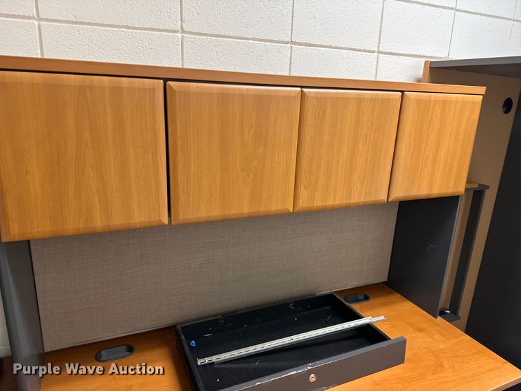 image for item EJ4463 Office furniture 