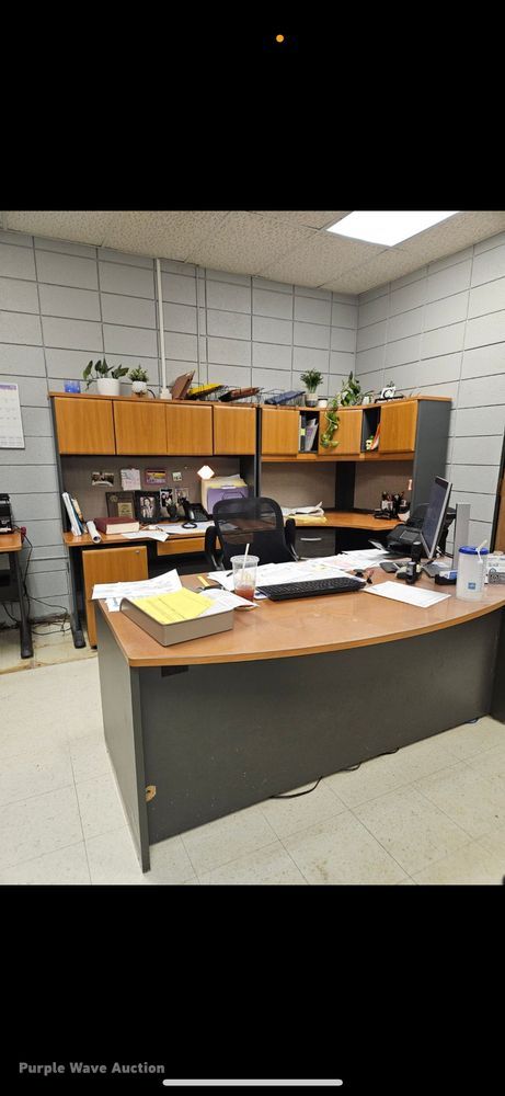 image for item EJ4463 Office furniture 