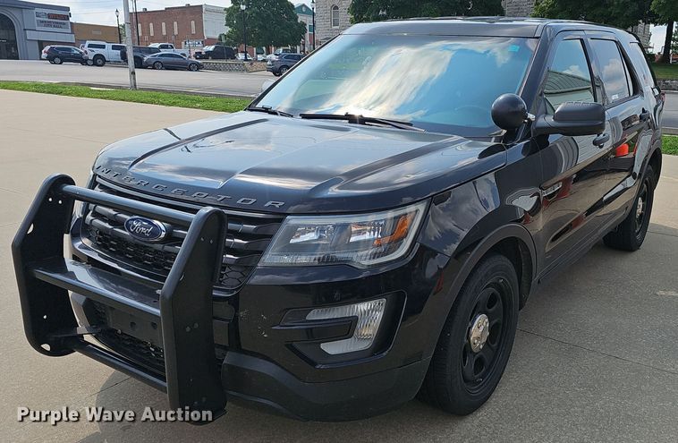 image for item EJ5766 2016 Ford  Explorer Police Interceptor SUV