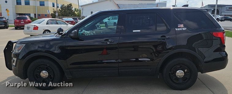 image for item EJ5766 2016 Ford  Explorer Police Interceptor SUV