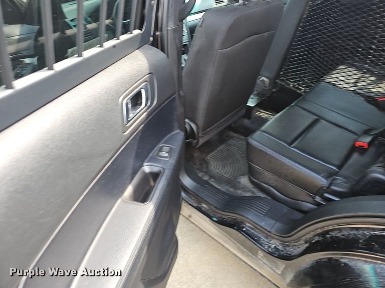 image for item EJ5766 2016 Ford  Explorer Police Interceptor SUV