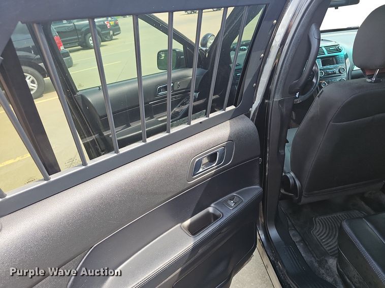 image for item EJ5766 2016 Ford  Explorer Police Interceptor SUV