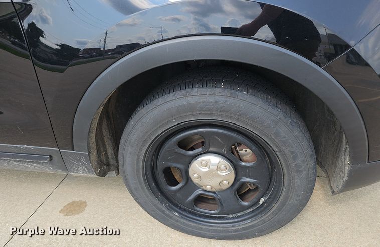 image for item EJ5766 2016 Ford  Explorer Police Interceptor SUV