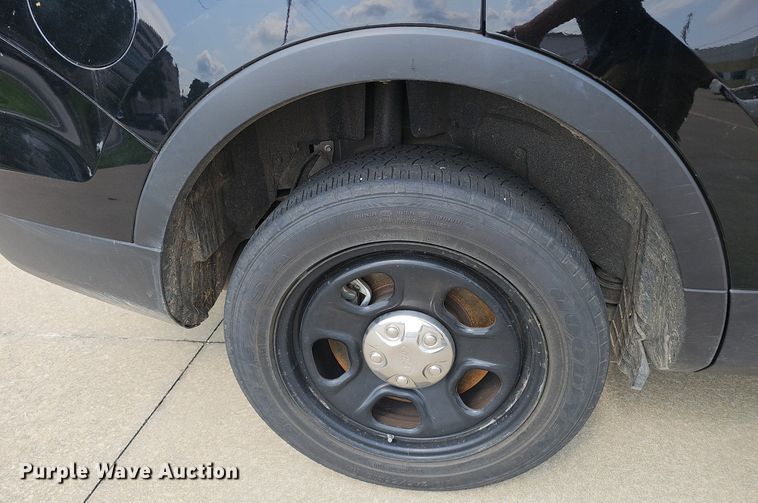 image for item EJ5766 2016 Ford  Explorer Police Interceptor SUV