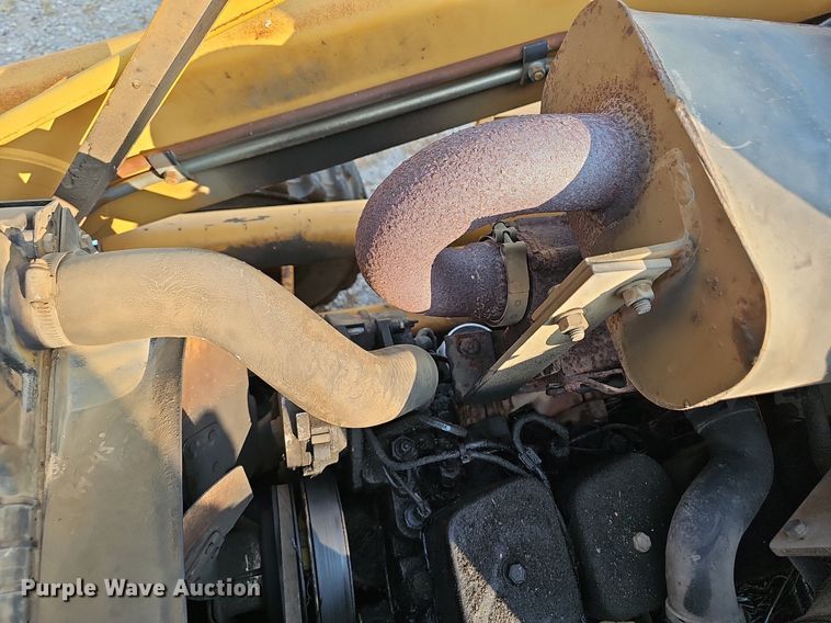 image for item EJ5778 1999 Case  580 Super L backhoe