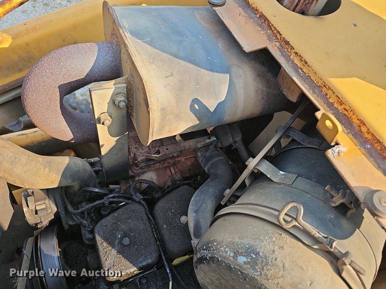 image for item EJ5778 1999 Case  580 Super L backhoe