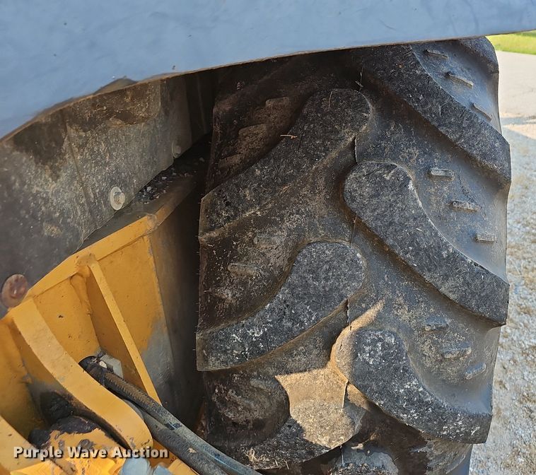 image for item EJ5778 1999 Case  580 Super L backhoe