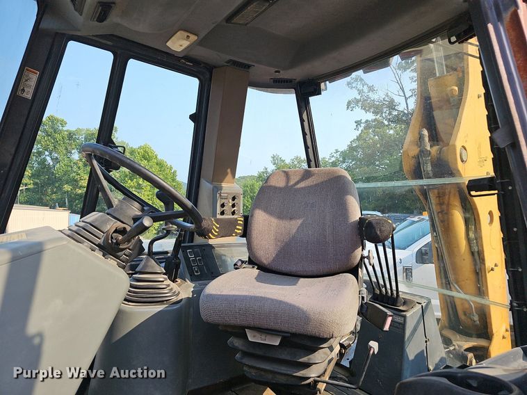 image for item EJ5778 1999 Case  580 Super L backhoe