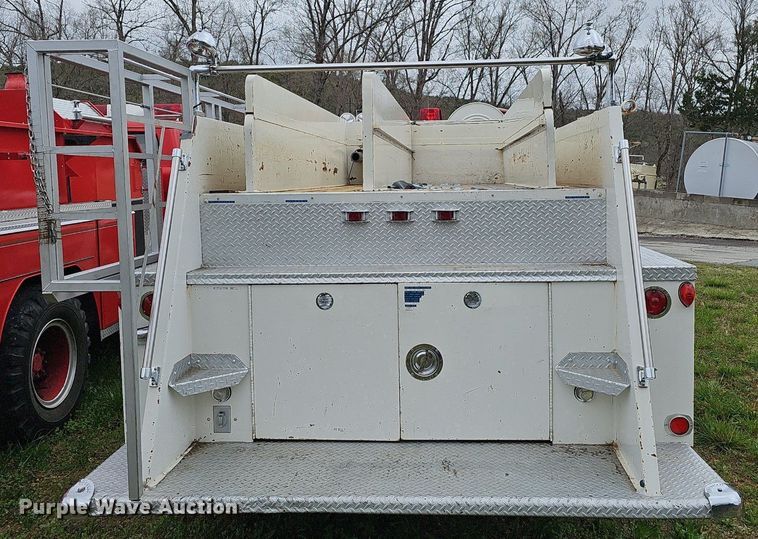 image for item EJ5781 1974 Ford F750 pumper fire truck