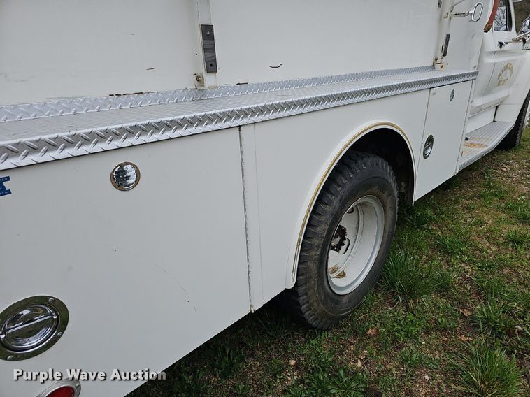 image for item EJ5781 1974 Ford F750 pumper fire truck