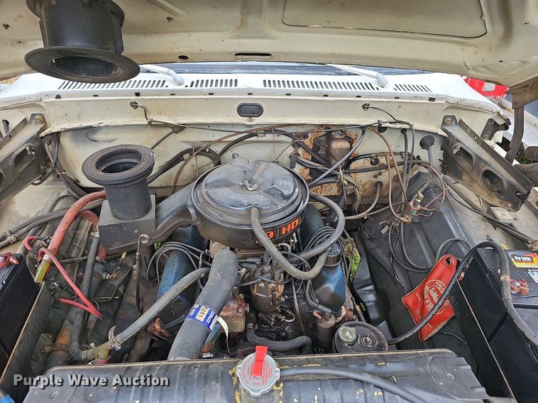 image for item EJ5781 1974 Ford F750 pumper fire truck