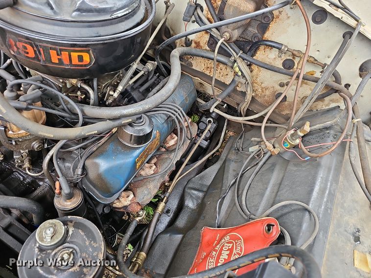 image for item EJ5781 1974 Ford F750 pumper fire truck