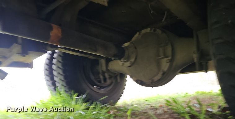 image for item EJ5781 1974 Ford F750 pumper fire truck