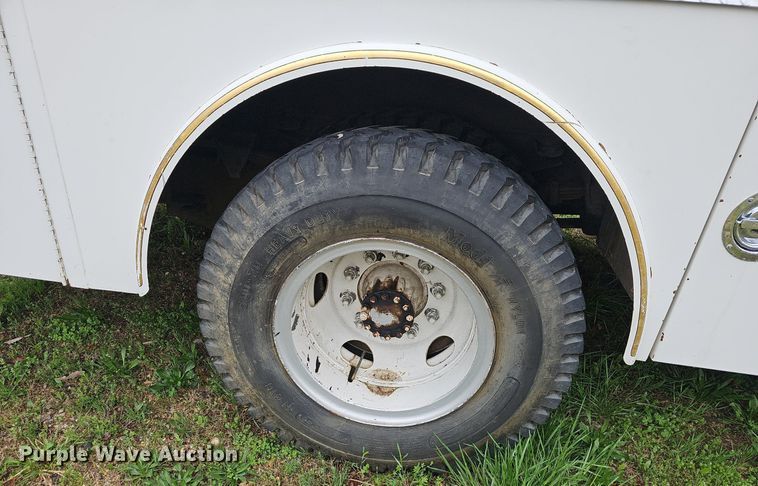 image for item EJ5781 1974 Ford F750 pumper fire truck