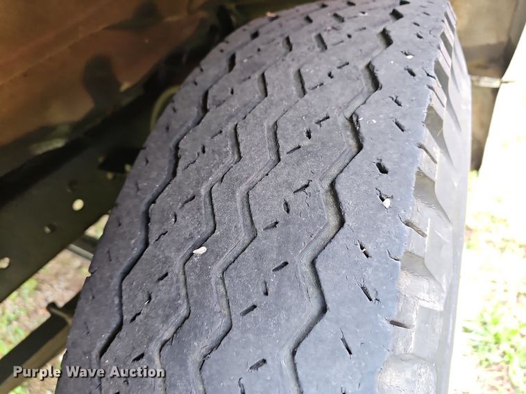 image for item EJ5781 1974 Ford F750 pumper fire truck