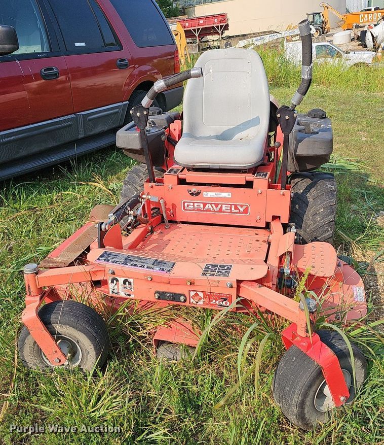 image for item EJ5782 Gravely 992020 ZTR lawn mower