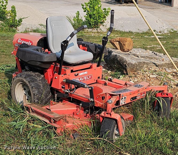 image for item EJ5782 Gravely 992020 ZTR lawn mower
