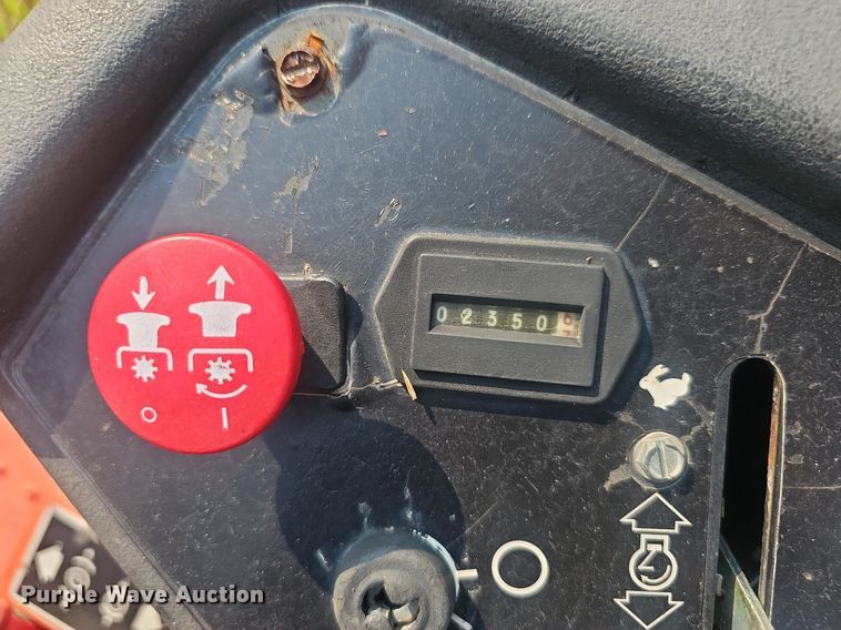 image for item EJ5782 Gravely 992020 ZTR lawn mower