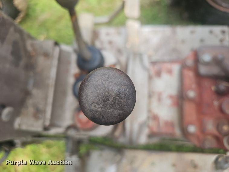 image for item EJ5786 1980 Massey-Ferguson  230 tractor